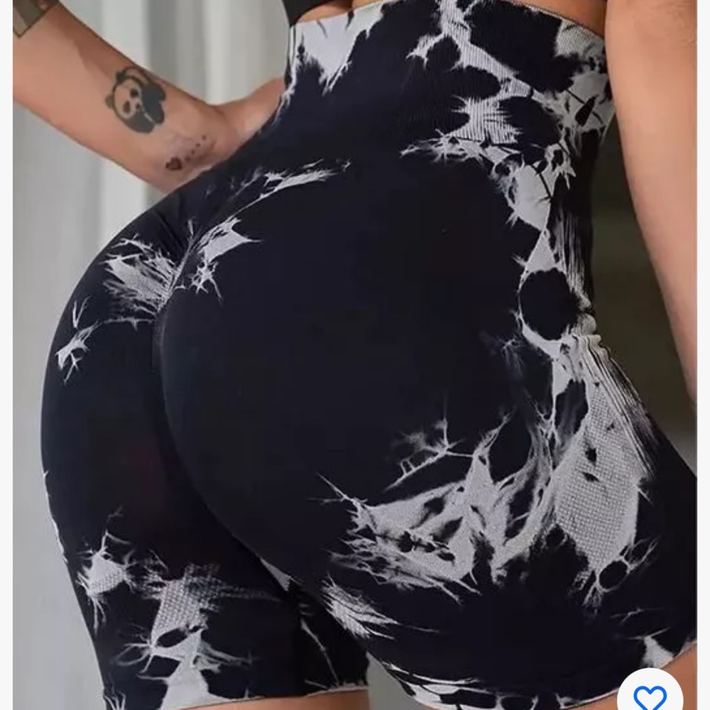 LOLLA Women Sportswear Workout Tie dye Shorts Scrunch Shorts Seamless Butt Lift